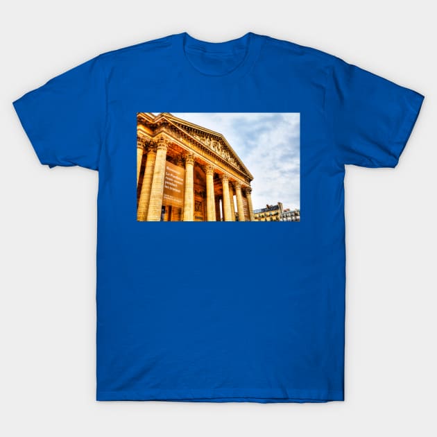 The Pantheon, Paris, France T-Shirt by tommysphotos